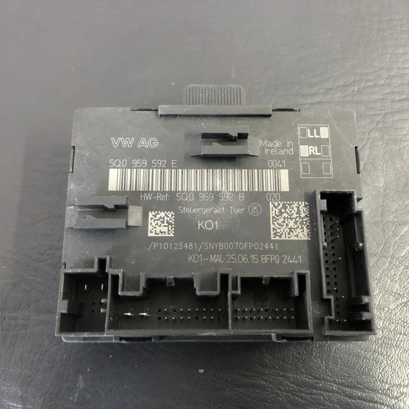Modul usa dreapta fata Volkswagen Passat B8 2016