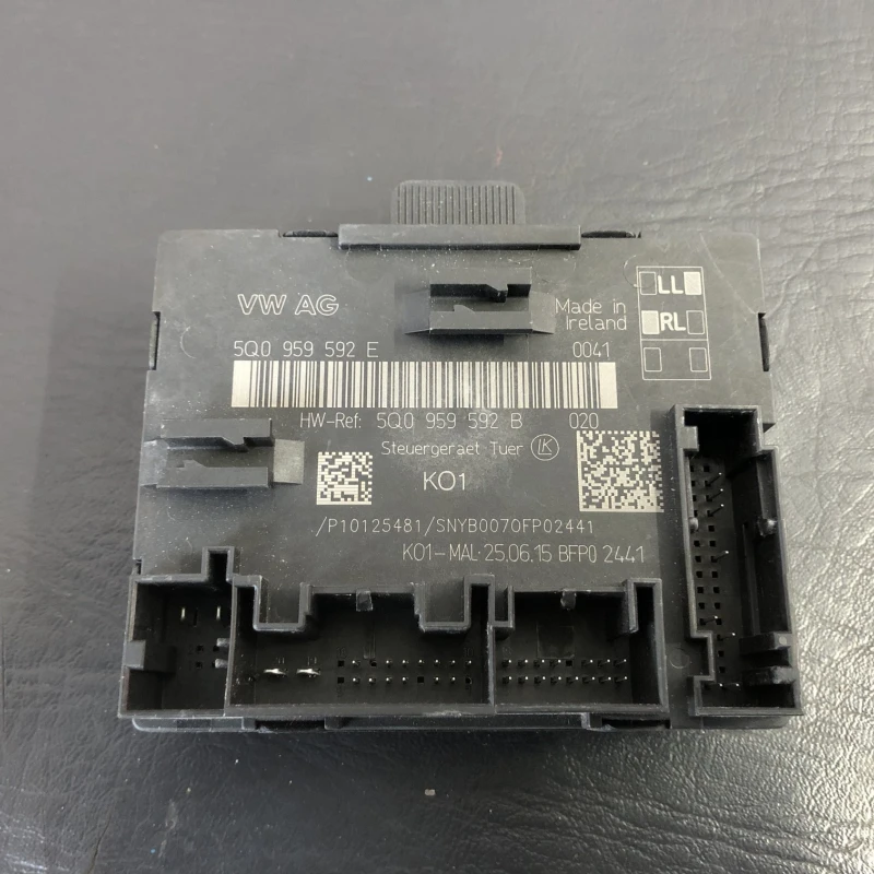 Modul usa dreapta fata Volkswagen 