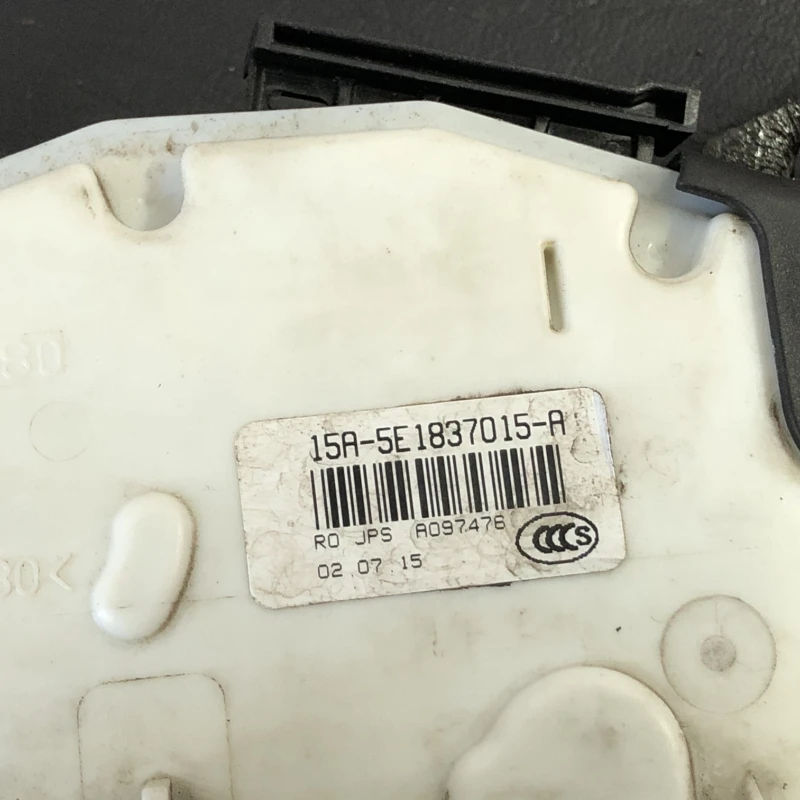 Iala broasca usa stanga fata / Volkswagen Passat B8 2016 / Caroserie, oglinzi si faruri