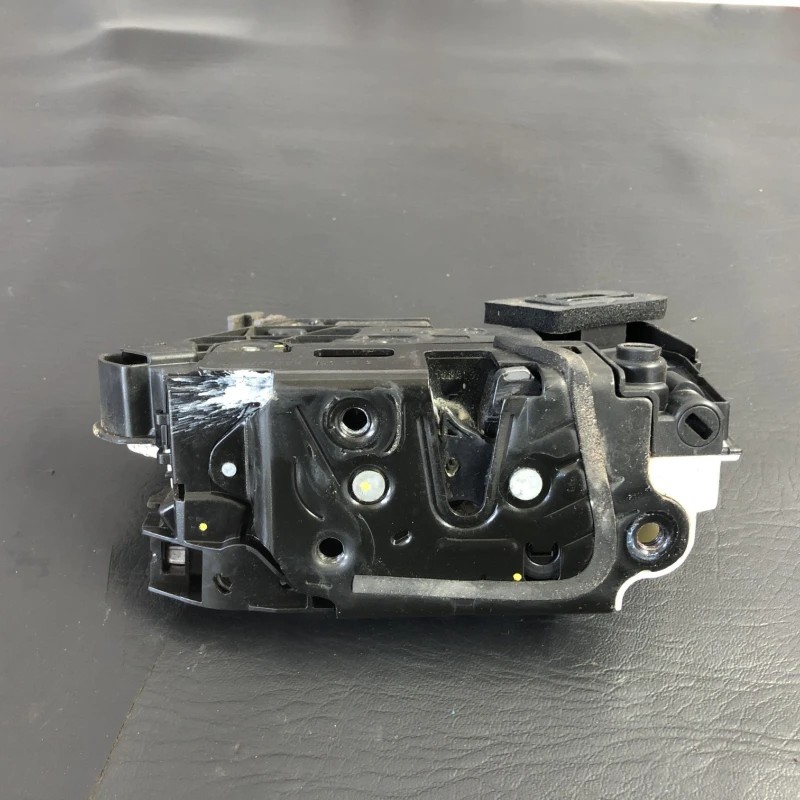 Iala broasca usa dreapta spate / Volkswagen Passat B8 2016 / Caroserie, oglinzi si faruri