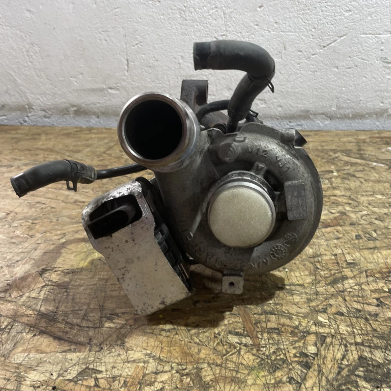 Turbosuflanta turbo turbina / Hyundai Santa Fe Santa Fe 2012 / Motor, racire si evacuare