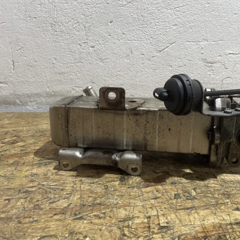 Racitor gaze egr / Hyundai Santa Fe Santa Fe 2012 / Motor, racire si evacuare