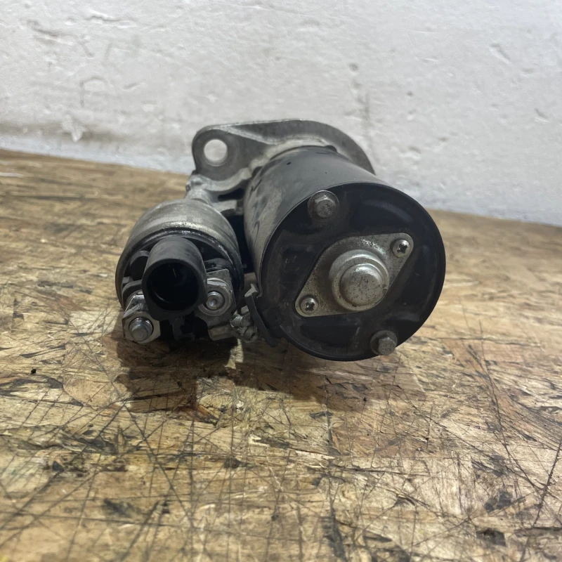 Electromotor demaror / Volkswagen Passat B7 2011 / Motor, racire si evacuare