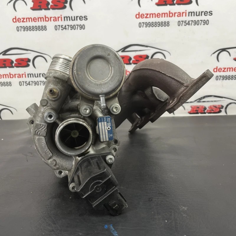 Turbosuflanta turbo turbina / Volkswagen Passat B7 2011 / Motor, racire si evacuare
