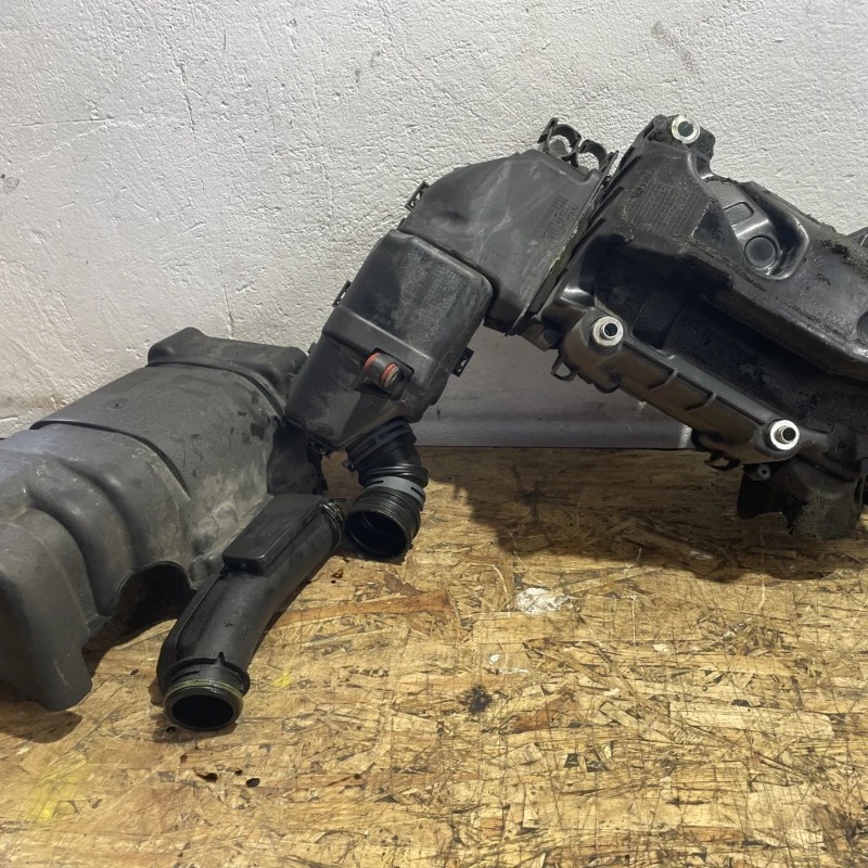 compresor supraalimentare / Volkswagen Passat B7 2011 / Motor, racire si evacuare