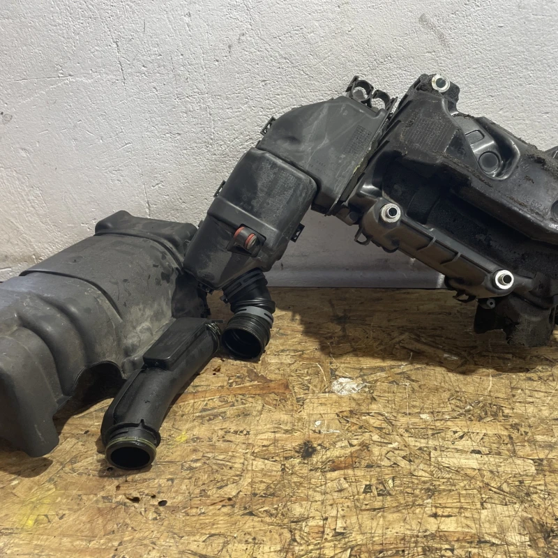 compresor supraalimentare / Volkswagen Passat B7 2011 / Motor, racire si evacuare