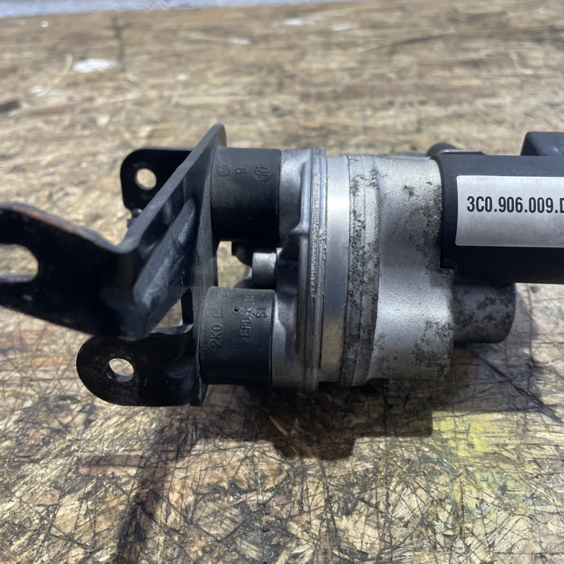 Regulator presiune gaze / Volkswagen Passat B7 2011 / Motor, racire si evacuare