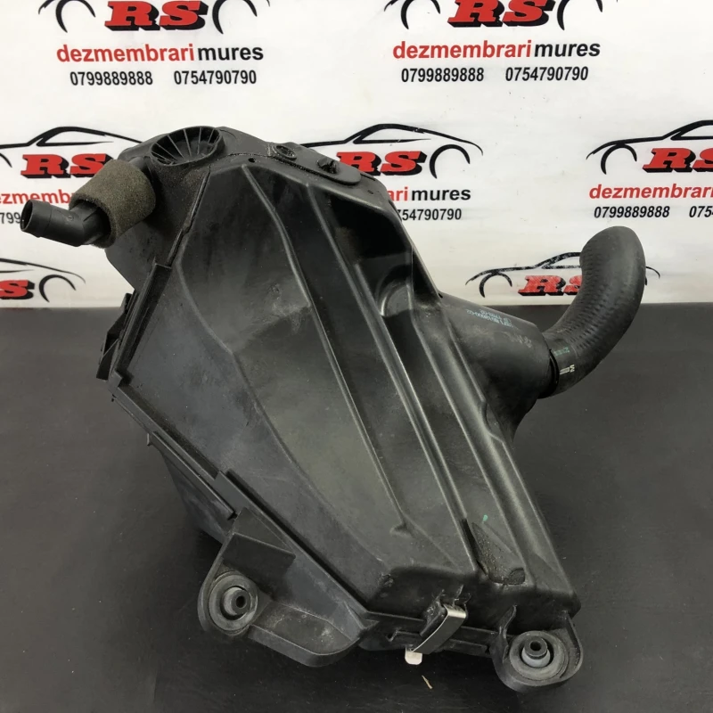 Carcasa filtru aer / BMW Seria 3 E91 LCI 2012 / Motor, racire si evacuare