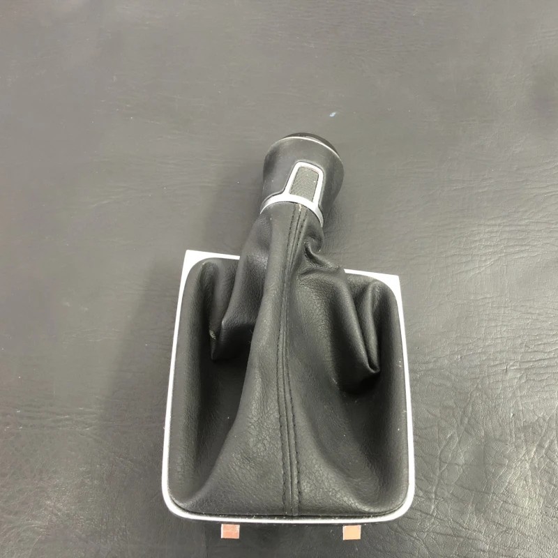 Nuca schimbator / Volkswagen Golf MK7 2014 / Interior