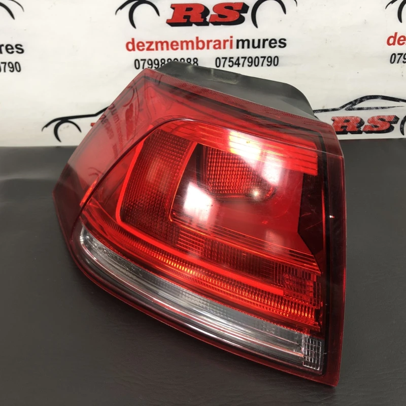 Stop stanga caroserie / Volkswagen Golf MK7 2014 / Caroserie, oglinzi si faruri