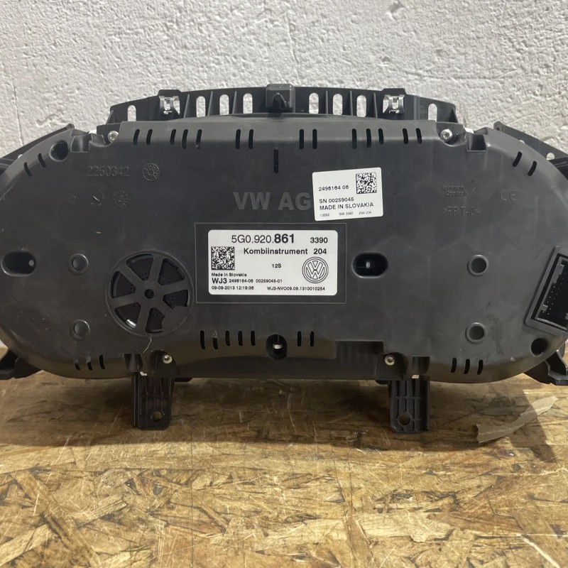Ceas bord / Volkswagen Golf MK7 2014 / Audio si electronice