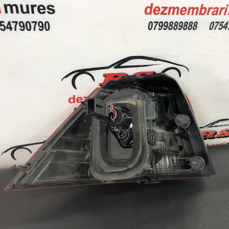 Stop dreapta caroserie / Volkswagen Golf MK7 2014 / Caroserie, oglinzi si faruri