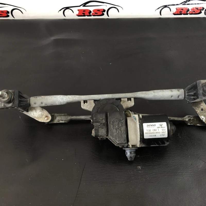 Ansamblu stergatoare cu motoras / Fiat 500 Abarth 2009 / Caroserie, oglinzi si faruri