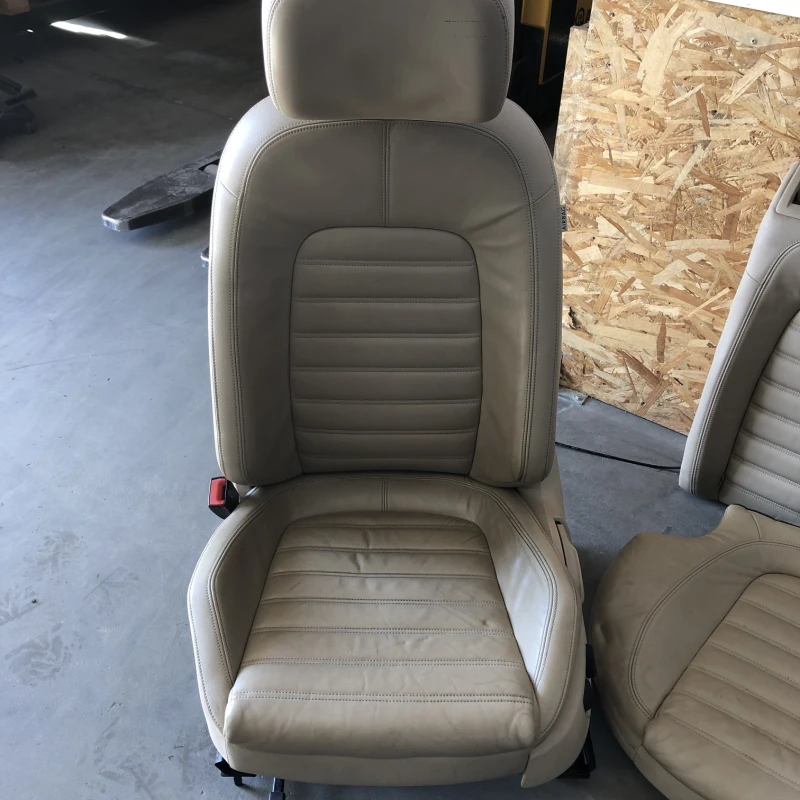 Scaune fata spate interior / Volkswagen Passat B7 2011 / Interior
