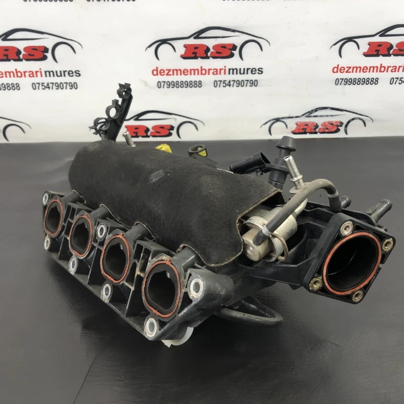 Galerie de admisie / Fiat 500 Abarth 2009 / Motor, racire si evacuare