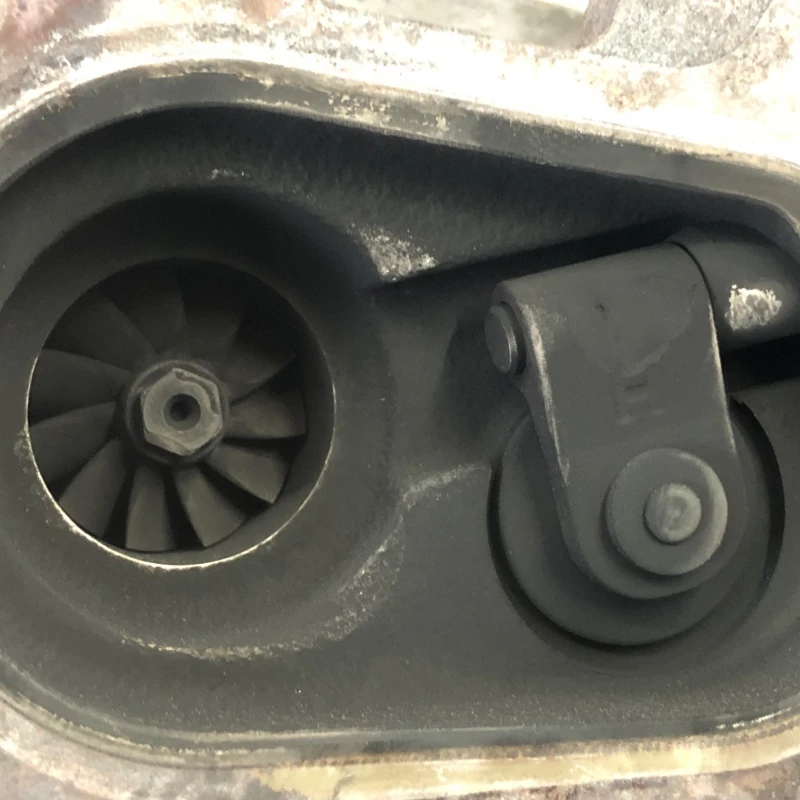 Turbosuflanta turbo turbina / Fiat 500 Abarth 2009 / Motor, racire si evacuare