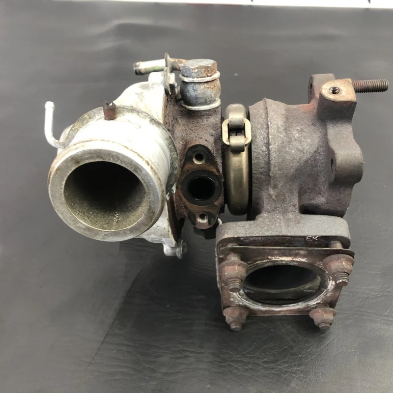 Turbosuflanta turbo turbina / Fiat 500 Abarth 2009 / Motor, racire si evacuare