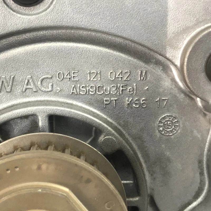 Pompa apa / Volkswagen Golf MK7 2014 / Motor, racire si evacuare
