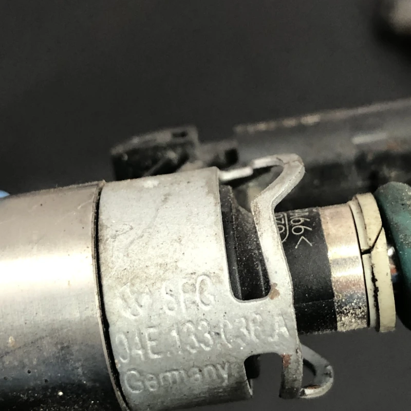 Injector / Volkswagen Golf MK7 2014 / Motor, racire si evacuare
