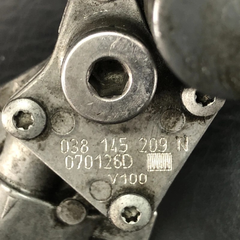 Pompa vaccum tandem motorina / Volkswagen Passat B6 2008 / Motor, racire si evacuare