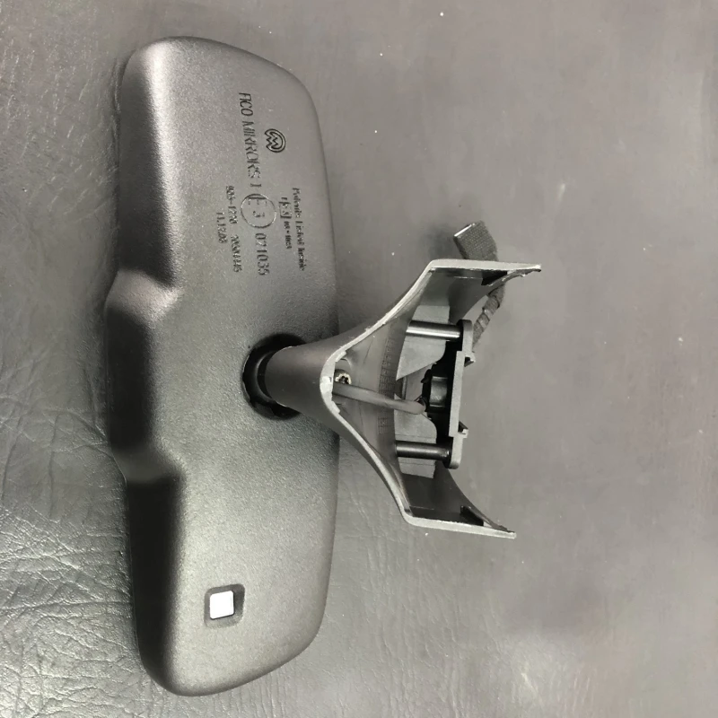 Oglinda interioara / Fiat 500 Abarth 2009 / Caroserie, oglinzi si faruri
