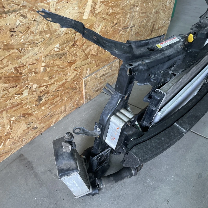 Trager radiatoare cu intaritura bara fata / Fiat 500 Abarth 2009 / Motor, racire si evacuare
