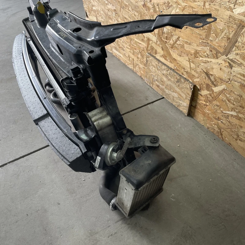 Trager radiatoare cu intaritura bara fata / Fiat 500 Abarth 2009 / Motor, racire si evacuare