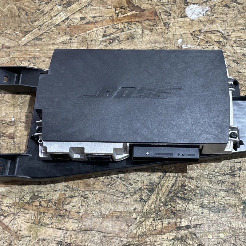 Amplificator audio / Audi A6 C7 2016 / Audio si electronice