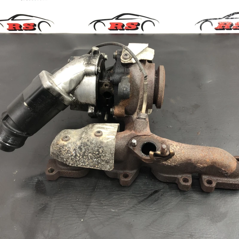 Turbosuflanta turbo turbina / Volkswagen Polo 6R 2011 / Motor, racire si evacuare