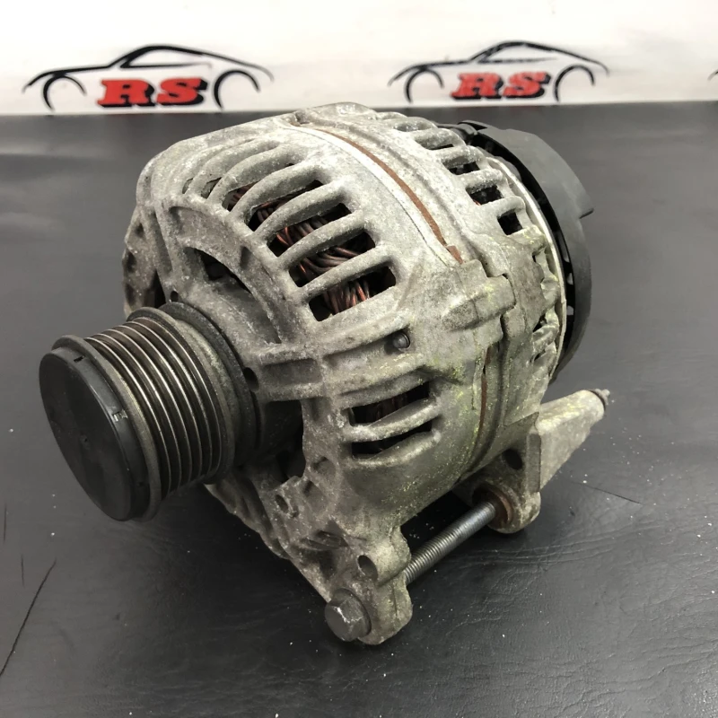 Alternator / Volkswagen Polo 6R 2011 / Motor, racire si evacuare