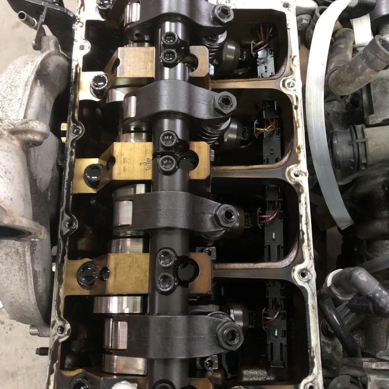 Injector Volkswagen Touran 1T 2008