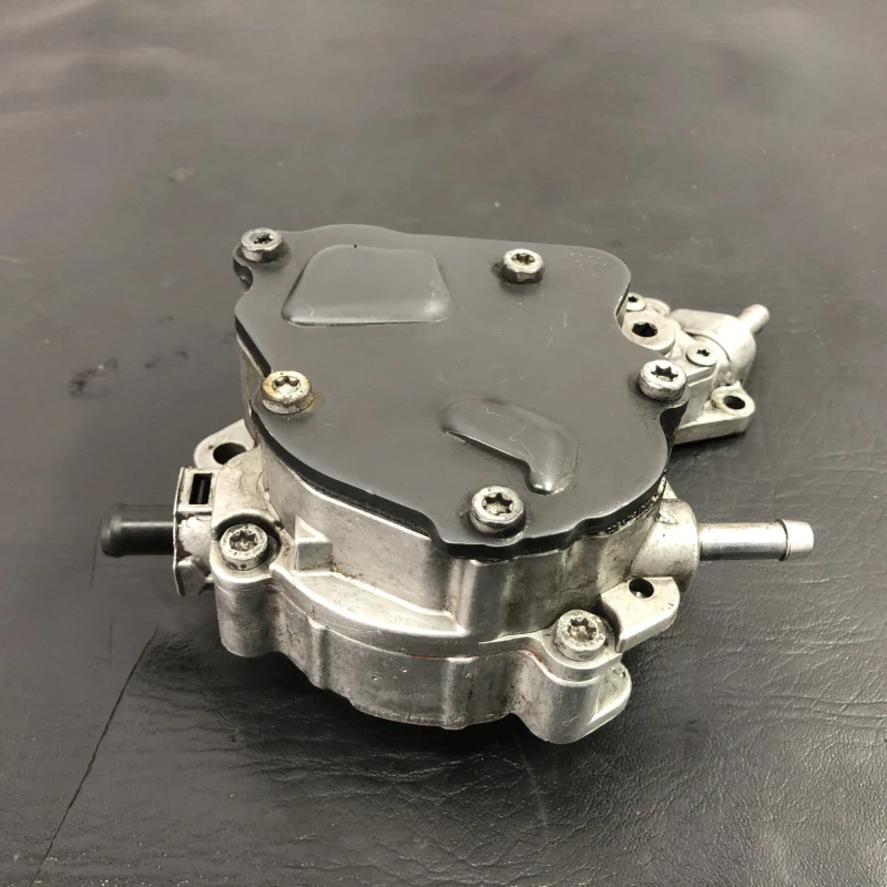 Pompa vaccum tandem motorina / Volkswagen Touran 1T 2008 / Motor, racire si evacuare