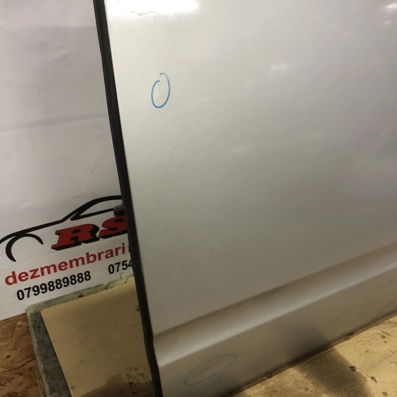 Usa stanga spate / Nissan Navara D40 2011 / Caroserie, oglinzi si faruri