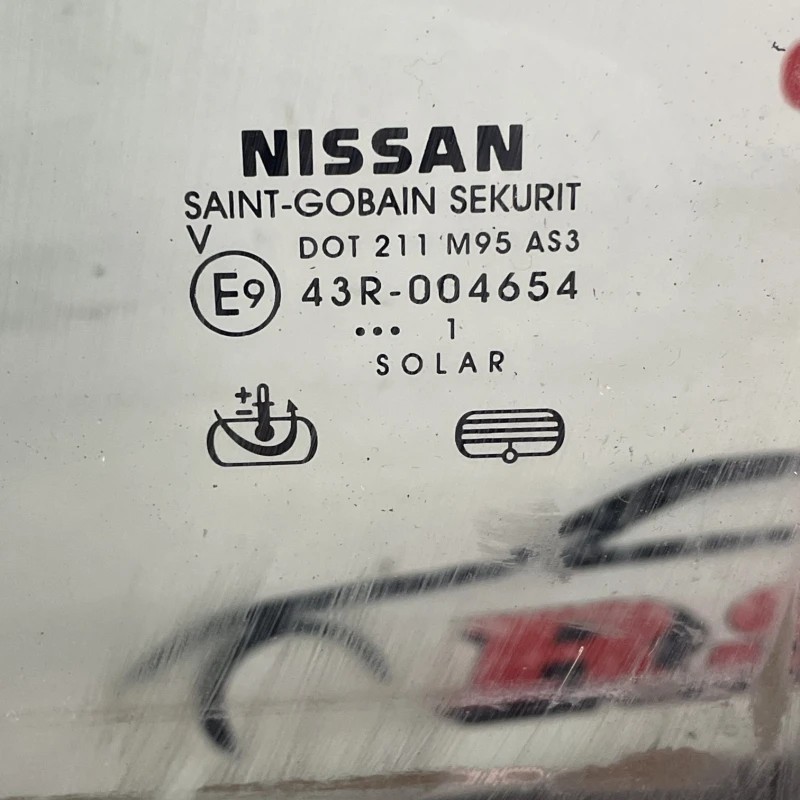 Usa stanga spate / Nissan Navara D40 2011 / Caroserie, oglinzi si faruri