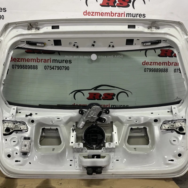 Haion / Volkswagen Golf MK7 2014 / Caroserie, oglinzi si faruri