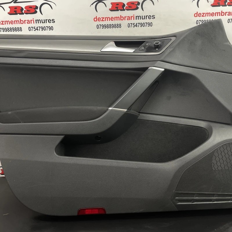 Panou tapiterie usa stanga fata / Volkswagen Golf MK7 2014 / Interior