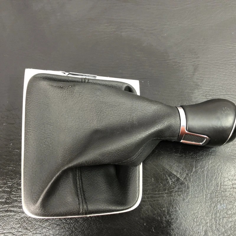 Nuca schimbator Volkswagen Golf MK7 2014