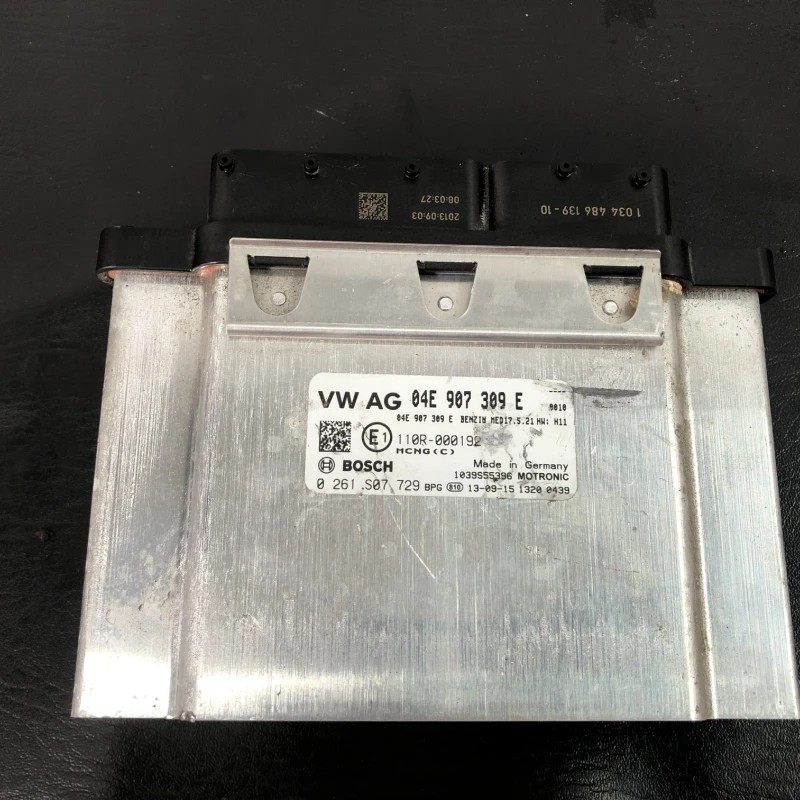 Calculator motor ecu Volkswagen Golf MK7 2014