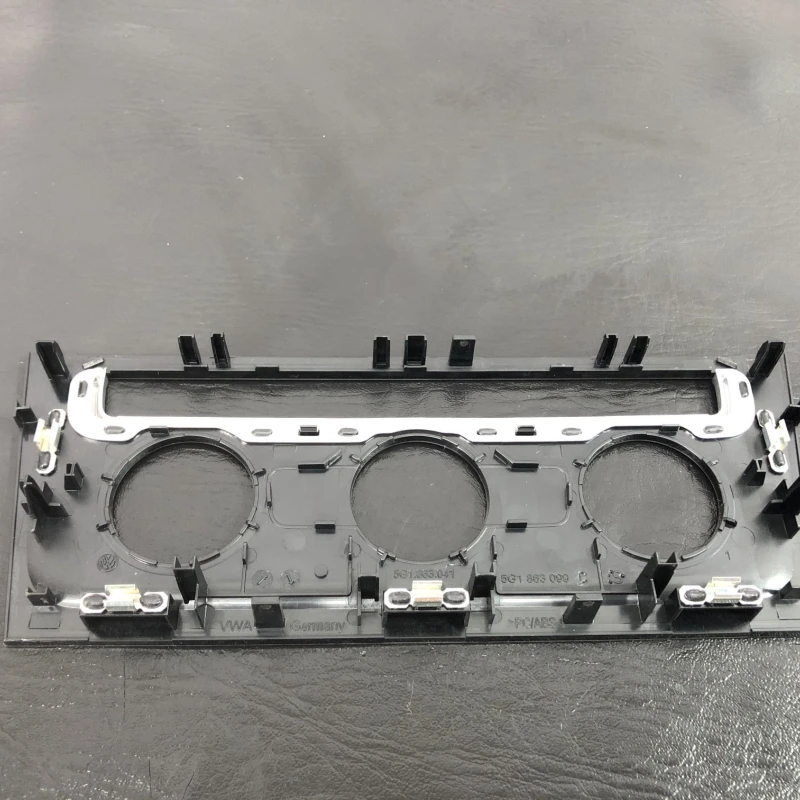 Grila aer bord trim bord / Volkswagen Golf MK7 2014 / Interior