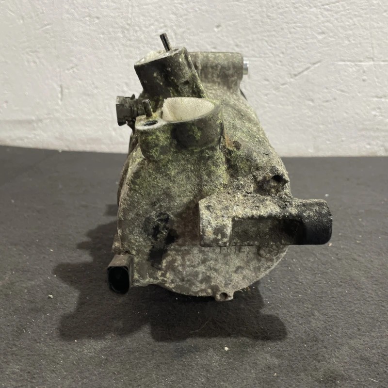 Compresor clima / Volkswagen Passat B6 2010 / Climatizare