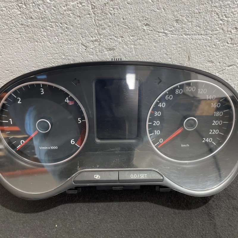 Ceas bord Volkswagen Polo 6R 2011