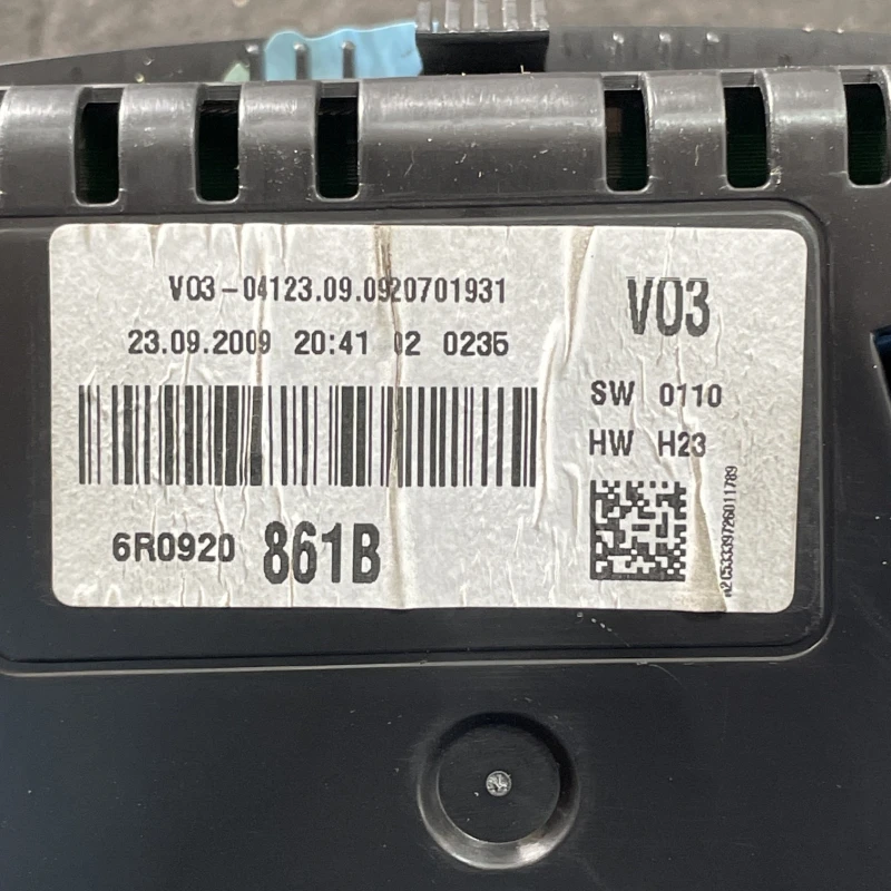 Ceas bord / Volkswagen Polo 6R 2011 / Audio si electronice