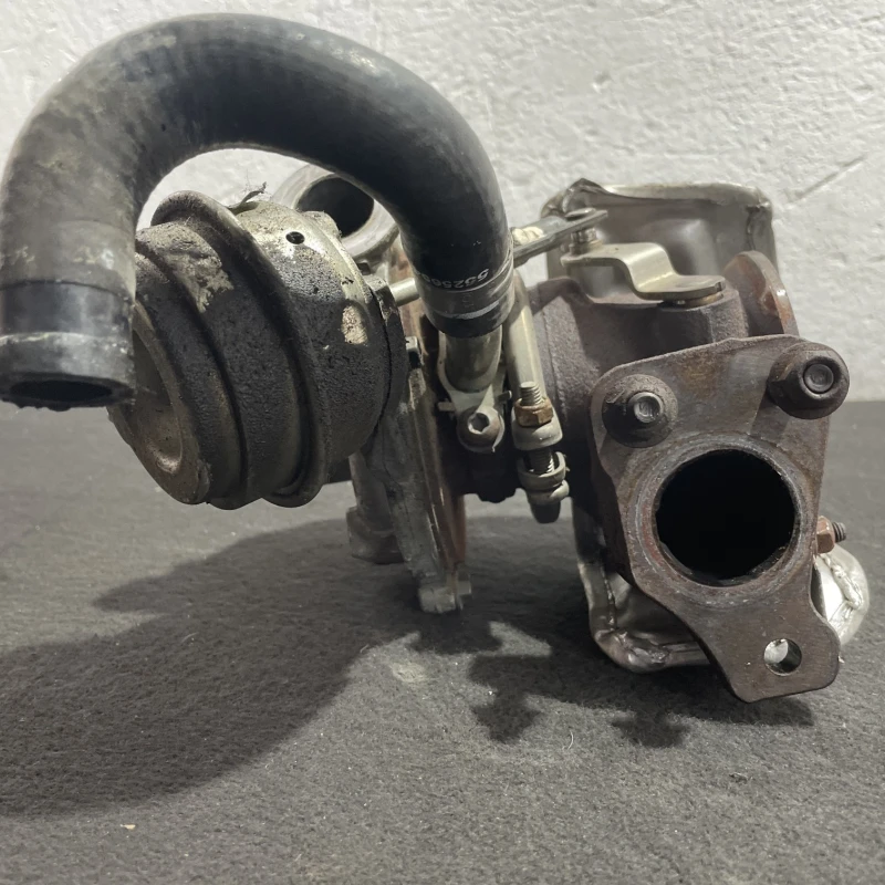 Turbosuflanta turbo turbina / Opel Corsa D 2015 / Motor, racire si evacuare