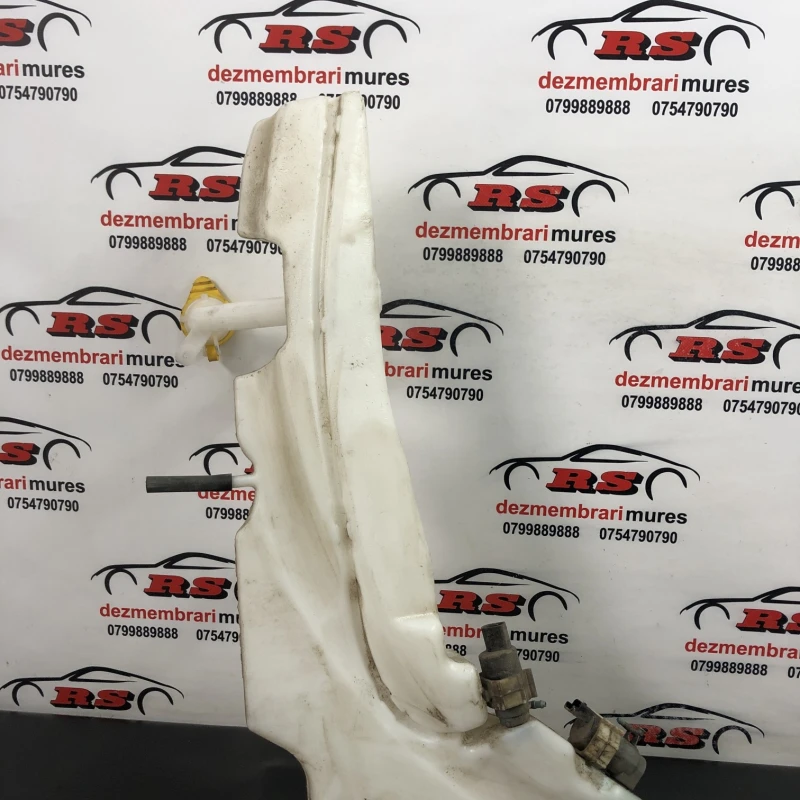 Vas lichid parbriz strop gel / Nissan Navara D40 2011 / Caroserie, oglinzi si faruri