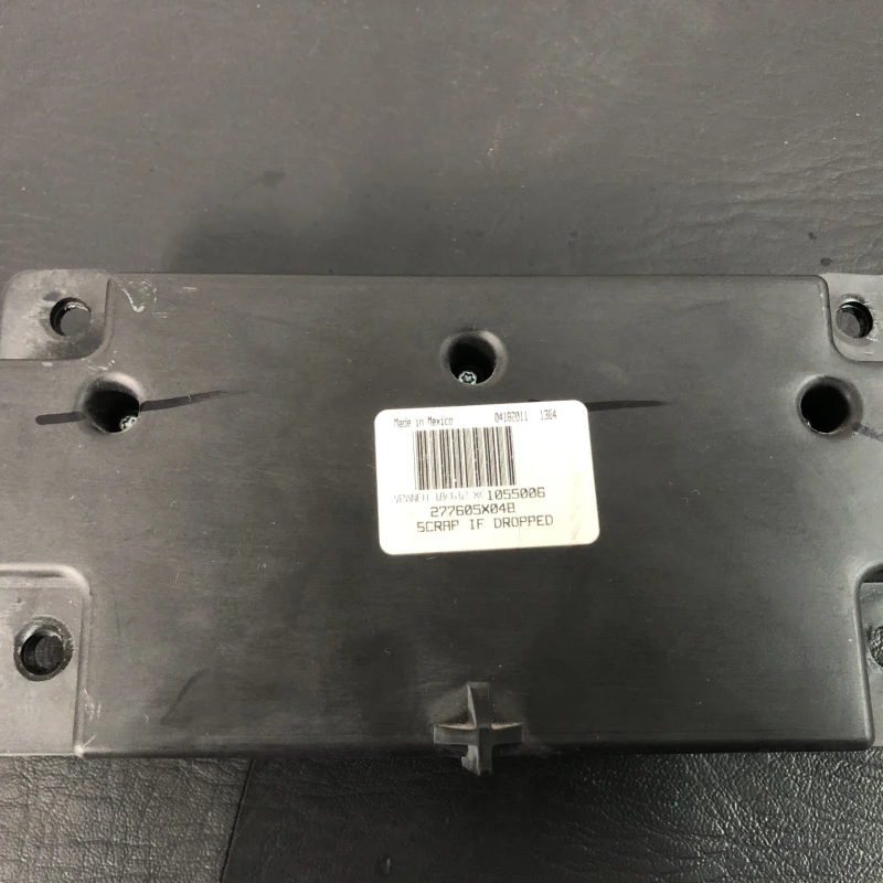 Amplificator audio / Nissan Navara D40 2011 / Audio si electronice