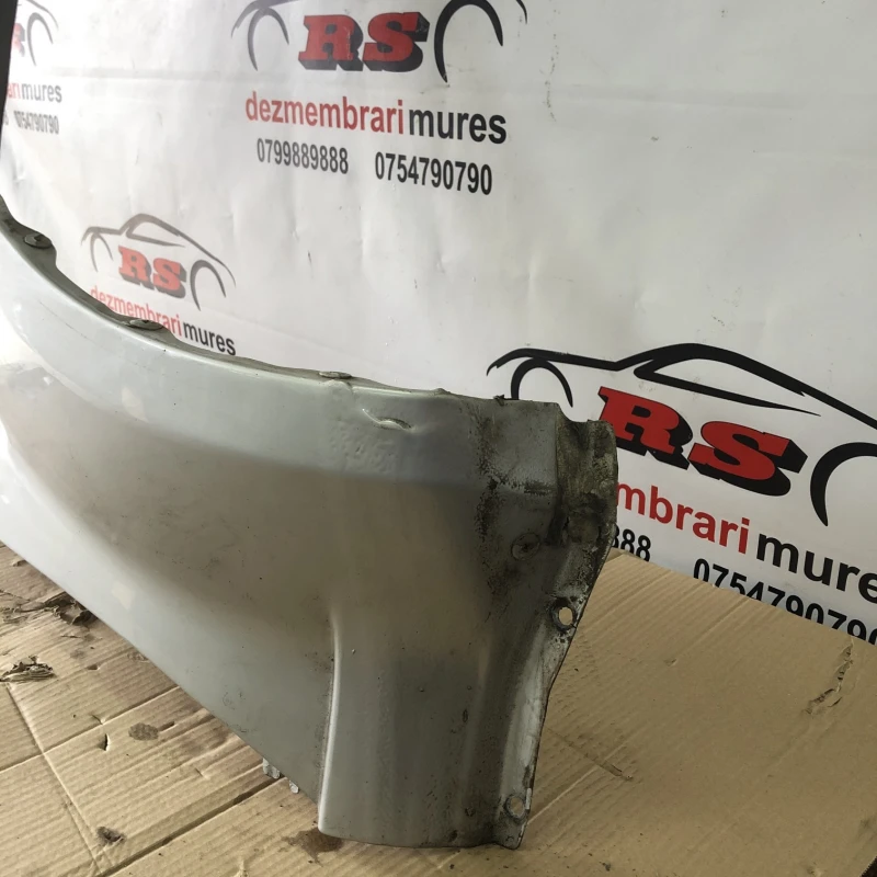 Aripa dreapta fata / Nissan Navara D40 2011 / Caroserie, oglinzi si faruri