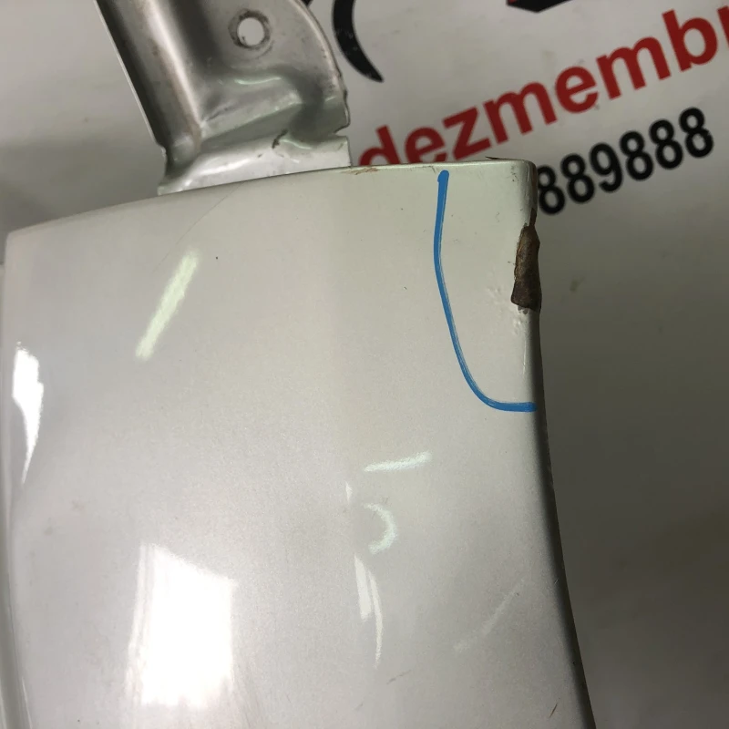 Aripa dreapta fata / Nissan Navara D40 2011 / Caroserie, oglinzi si faruri