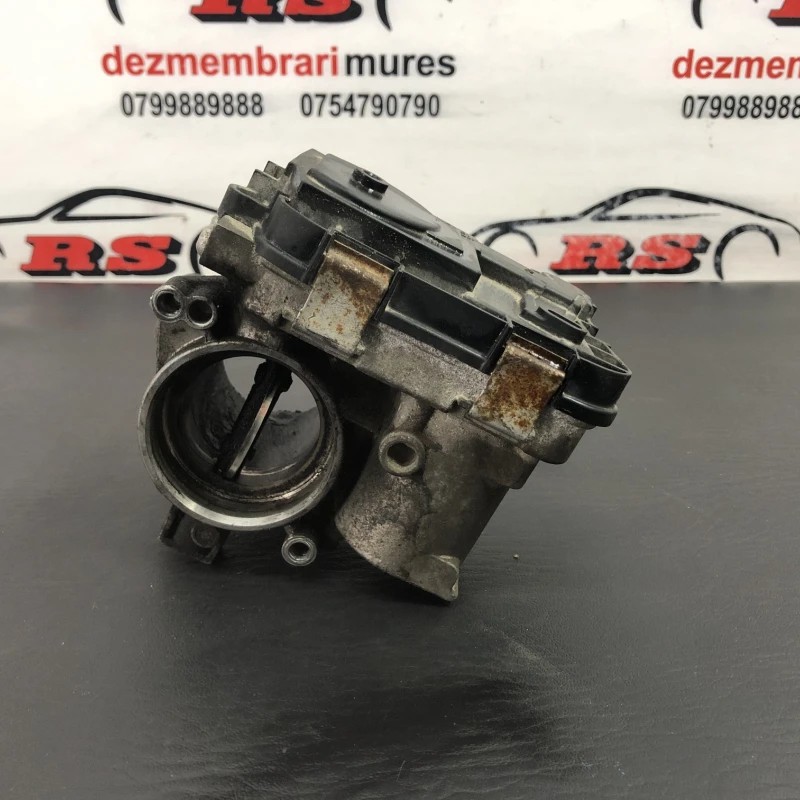 Clapeta de acceleratie / Opel Corsa D 2015 / Motor, racire si evacuare