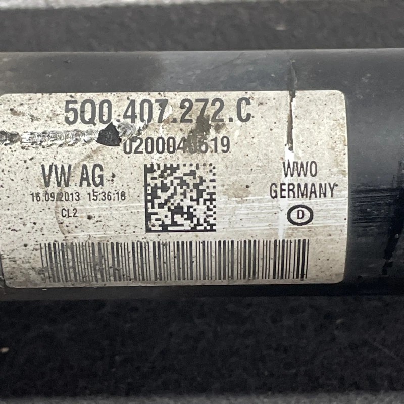 Planetara dreapta fata / Volkswagen Golf MK7 2014 / Cutie viteze, ambreiaj, transmisie