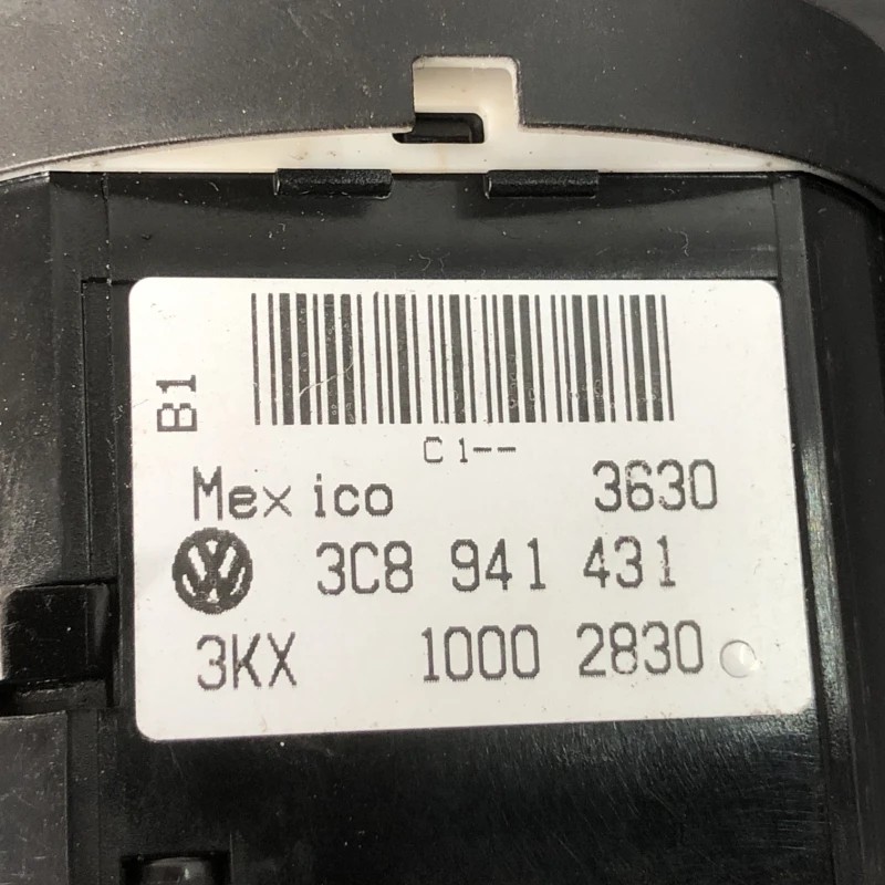 Bloc lumini / Volkswagen Sharan 7N 2011 / Interior